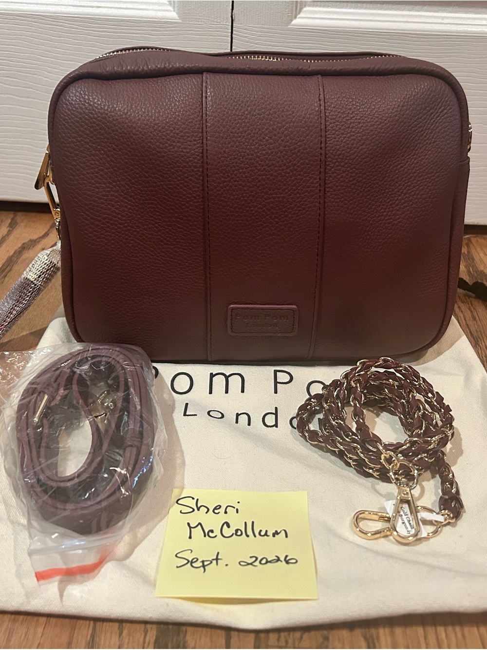 EUC Pom Pom London Deep Burgundy City Plus